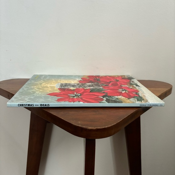 Ideals Magazine Christmas 1967 - Picture 5 of 7